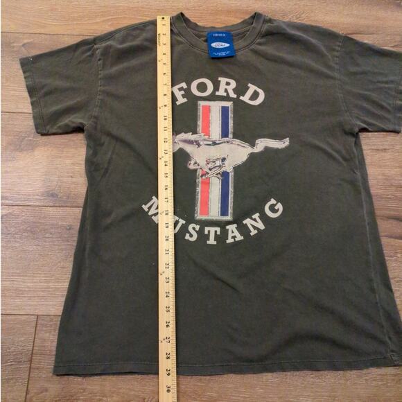 Forever 21 Ford Mustang Adult Small Shirt Muscle Car American Classic Faded - Picture 4 of 8